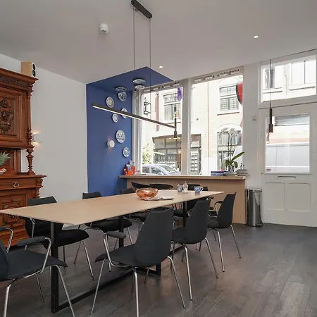 酒店 阿米司塔特酒店 2*