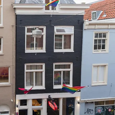 酒店 阿米司塔特酒店 2*