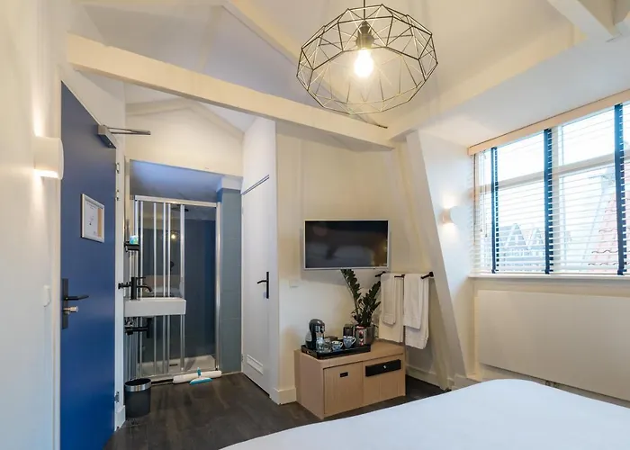 Amistad 2* Amsterdam